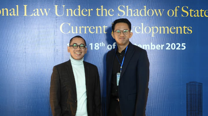 REZA ZAKI DAN MATTHEW SIMBOLON MENJADI THE BEST PRESENTER INTERNATIONAL CONFERENCE DI FAKULTAS HUKUM UNIVERSITAS ISLAM INDONESIA